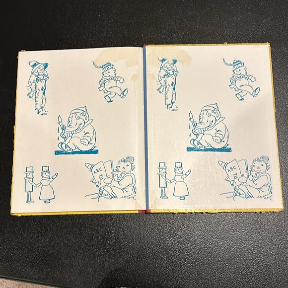 Johnny Gruelle’s Golden Book of stories from 1929. - Picture 8 of 10